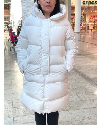 Женский пуховик цвета айвори с капюшоном BLANCHETT GOOSE BG 822/500