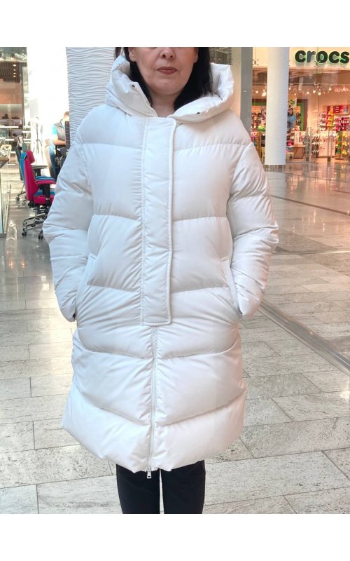 Женский пуховик цвета айвори с капюшоном BLANCHETT GOOSE BG 822/500 Женский пуховик цвета айвори с капюшоном BLANCHETT GOOSE BG 822/500